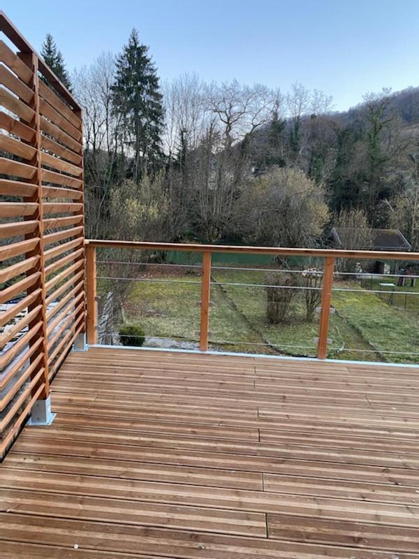 Une Evidence Tendance Et Design Ornans Buitenkant foto