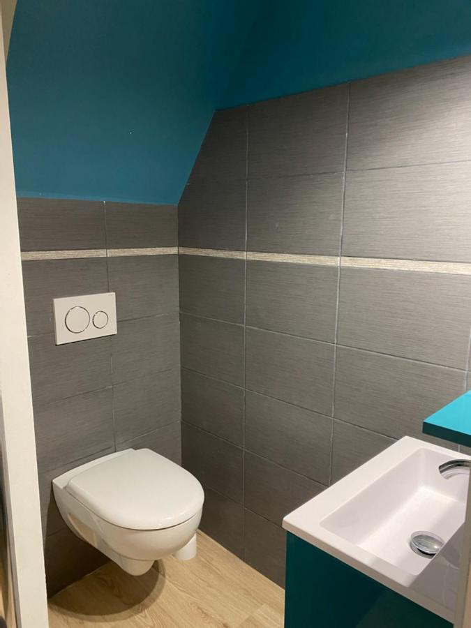 Une Evidence Tendance Et Design Ornans Buitenkant foto